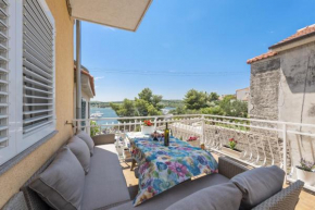 Apartments Tara, Šibenik - Mandalina